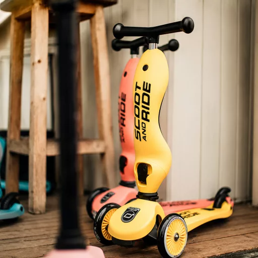 Scoot and Ride Highwaykick1. 2 in 1 kismotor/roller LEMON