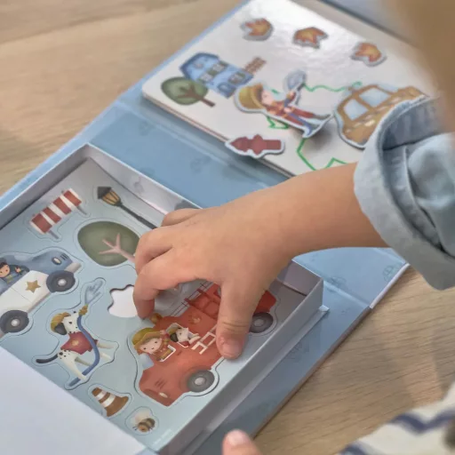 Little Dutch mágneses rajzoló készlet letörölhető ficcel - Jim járművei
