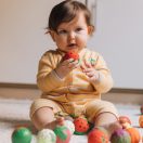 Oli & Carol szenzoros labdák - Gyümölcsök