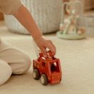 Little Dutch tűzoltó autó figurával