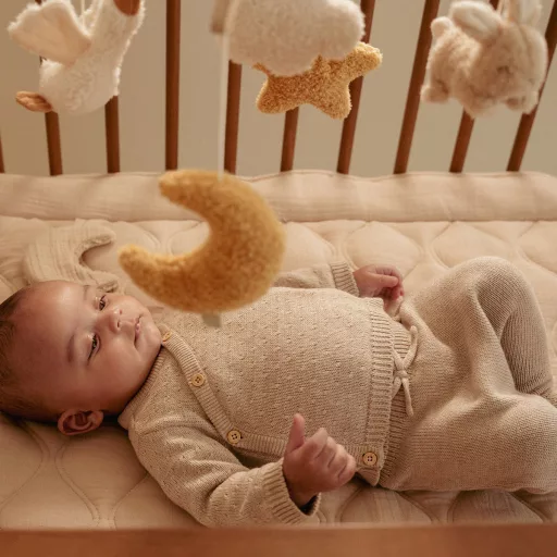 Little Dutch zenélő körforgó natúr fa vázzal - Newborn Naturals