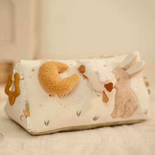 Little Dutch plüss készségfejlesztő háromszög - Newborn Naturals