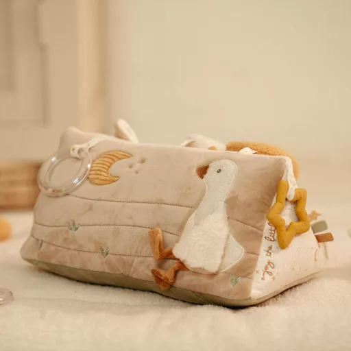Little Dutch plüss készségfejlesztő háromszög - Newborn Naturals