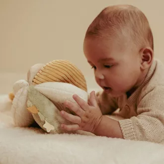   Little Dutch készségfejlesztő plüss labda - Newborn Naturals