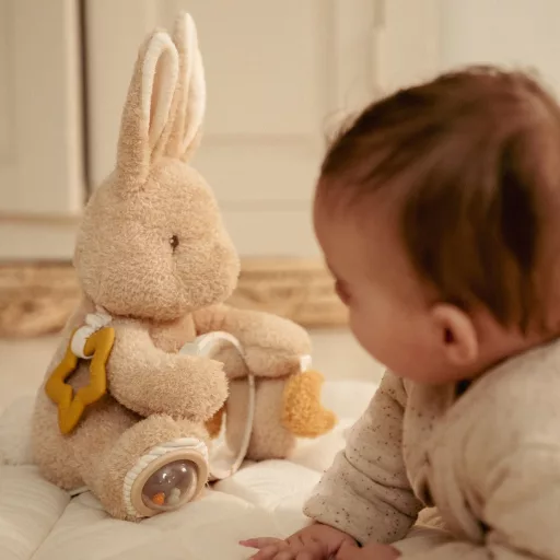 Little Dutch activity plüss nyuszi - Newborn Naturals