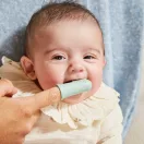 Matchstick Monkey ujjra húzható fogtisztító - Szürke és mentazöld