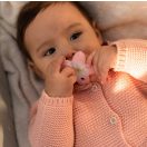 Oli & Carol újszülött ajándékcsomag - Százszorszép