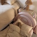 Sunnylife felfújható gyerekágy - Monster Pink