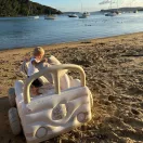 Sunnylife felfújható gyerekágy - Summer Van Sand