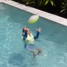 Sunnylife neoprén felfújható rögbi labda - Tides Out Citrus