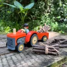 Tender Leaf - Fa traktor figurákkal