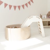 Montessori labdamedence csúszda - Fehér