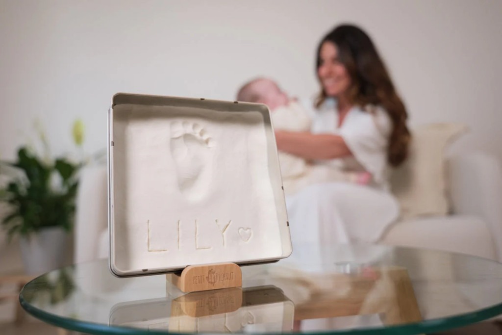 Petit Artichaut kéz- és lábnyomat készítő Baby Box négyzet - Pretty Hearts