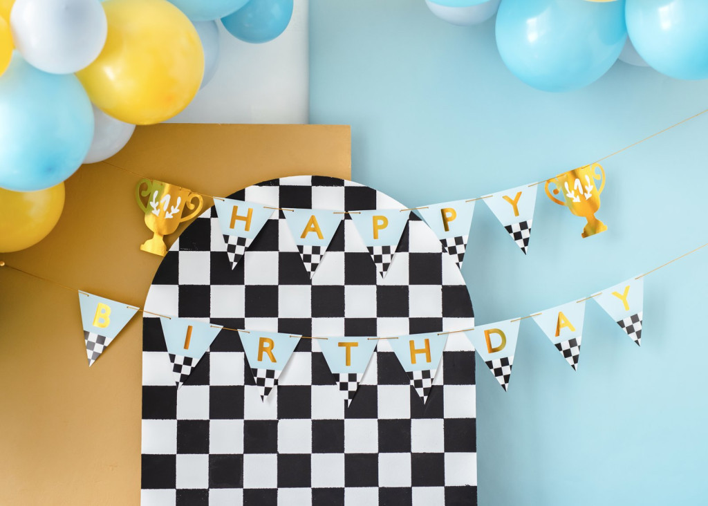 Happy Birthday felirat - Trófea - 2,5 m