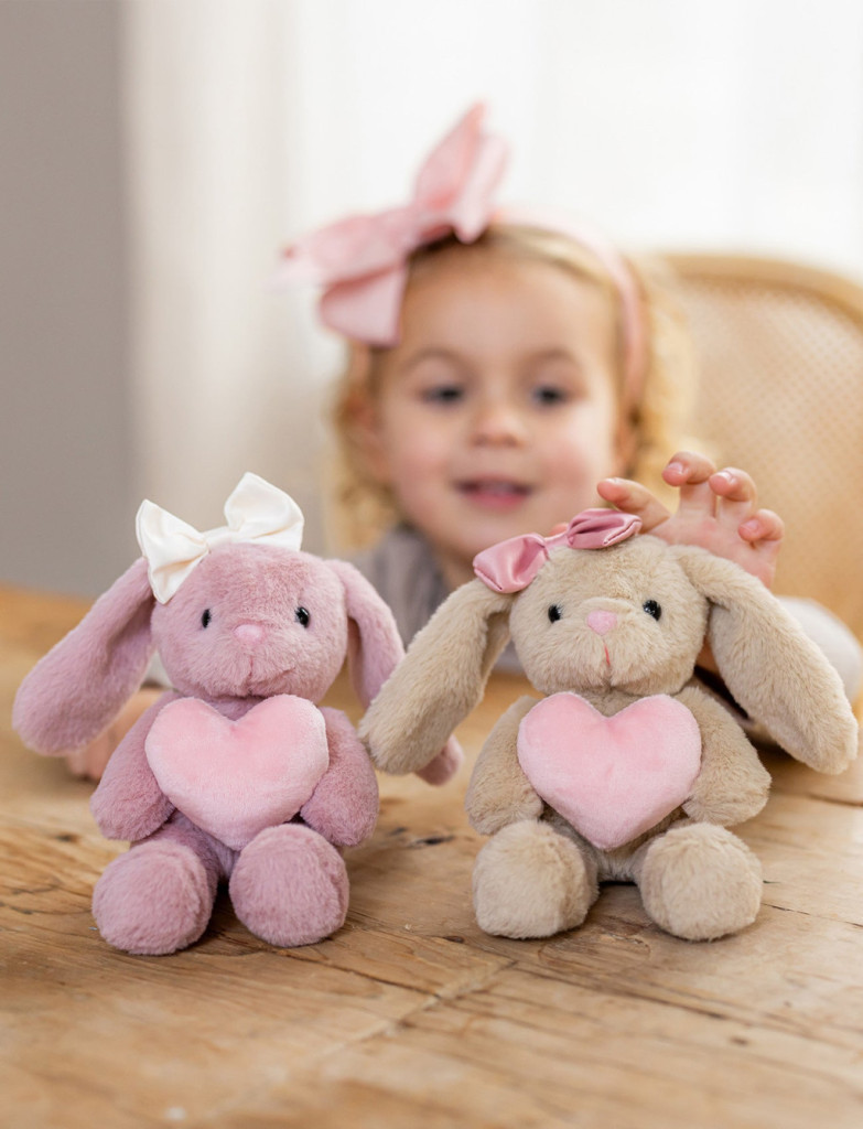 Teddykompaniet plüss - Tyra Nyuszi szívvel - rózsaszín (20 cm)